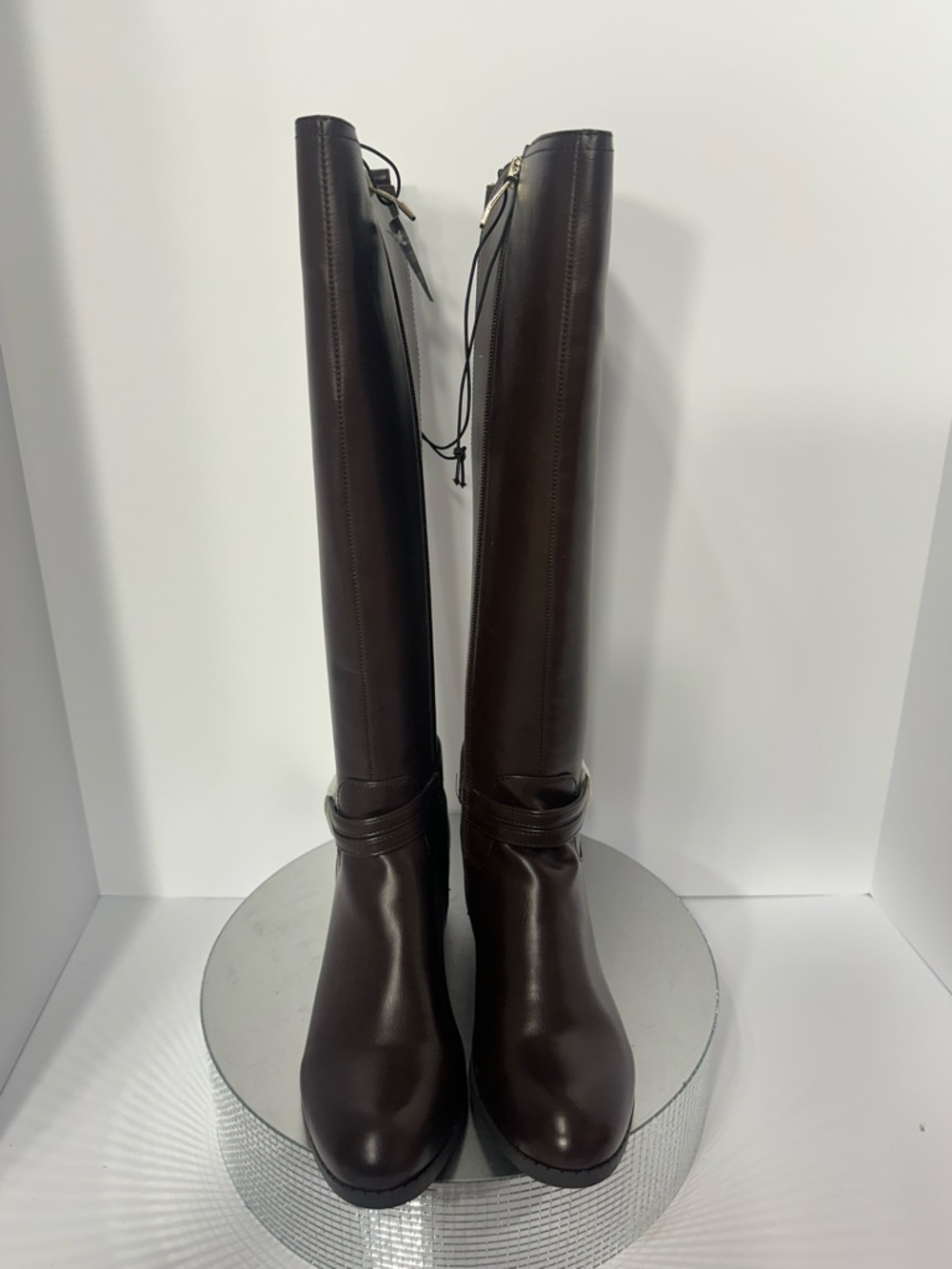 Liz Claiborne Dark Brown Knee-High Leather Riding Boots 6.5 brand new